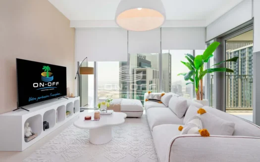 Unique offer at high floor  it comes vacant and fully furnished